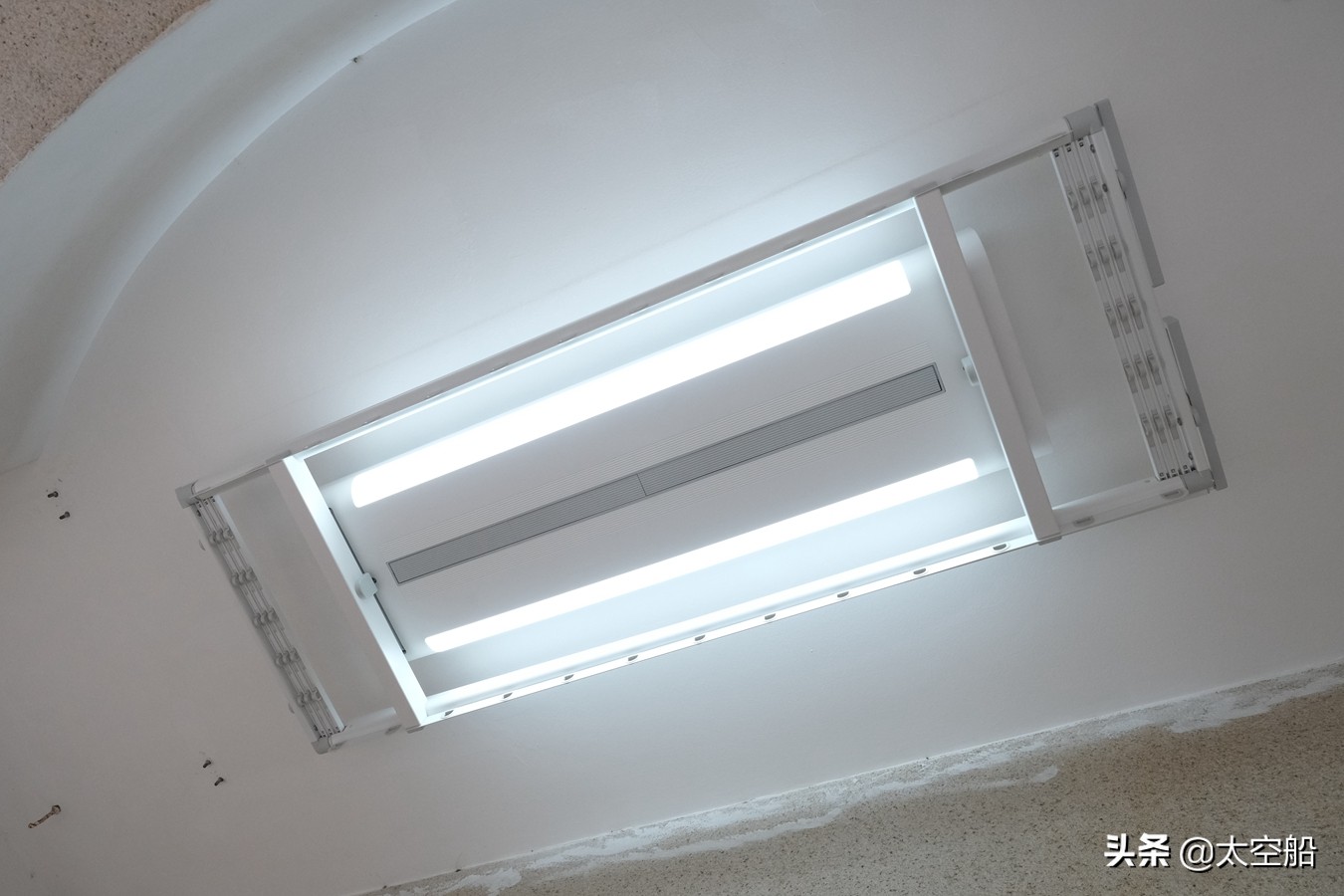 扔掉撑衣杆，烘干更快速，米家智能晾衣机烘干款评测