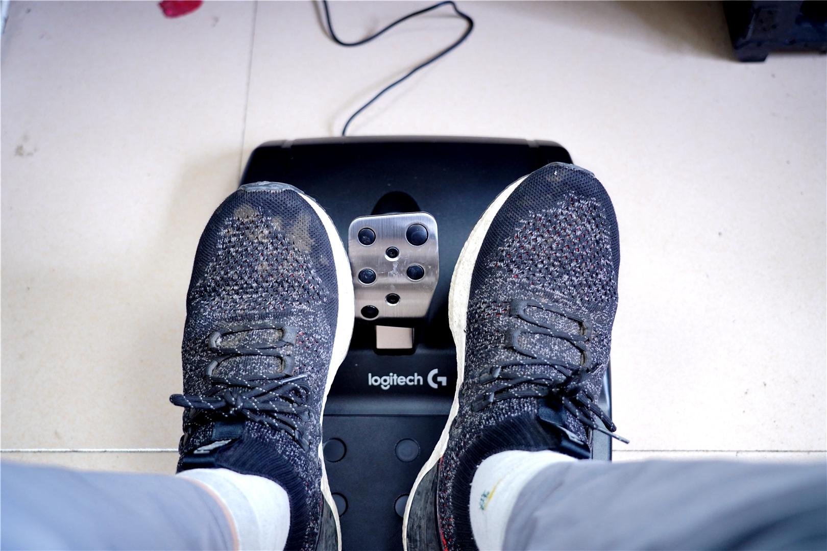 900°转向，体验真实驾驶感受，罗技G29游戏方向盘做到了