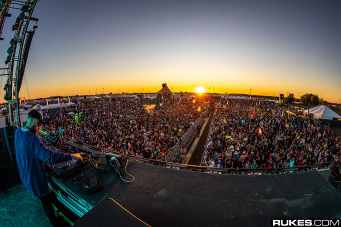 女生适不适合学打碟