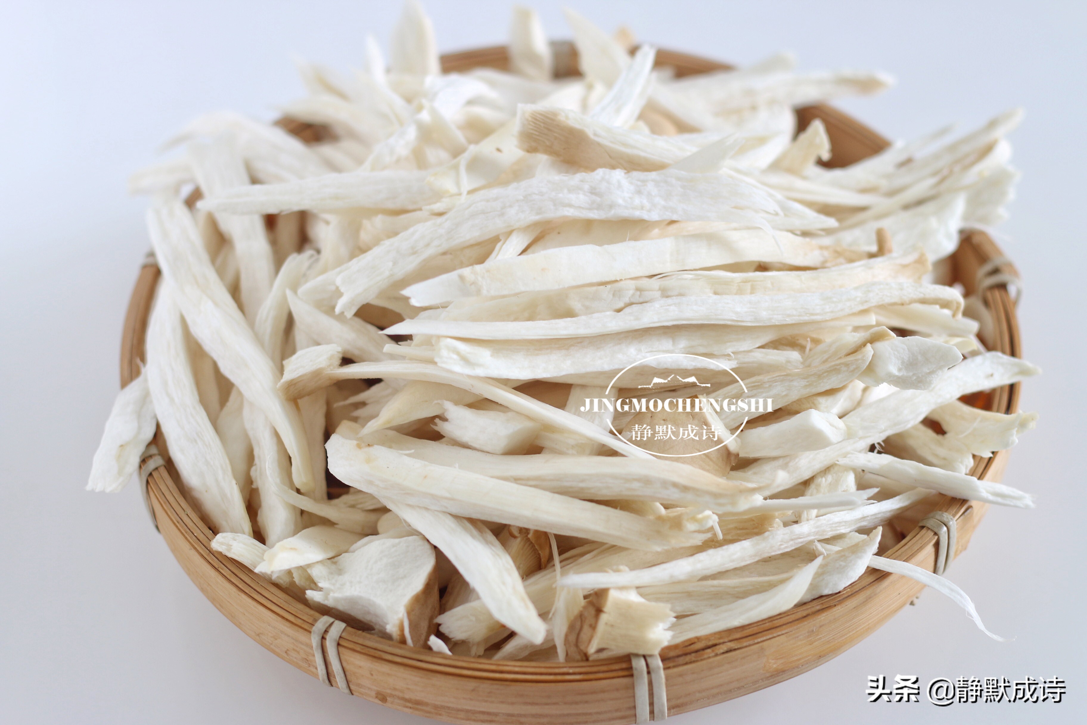 想吃麻辣香锅在家就能做，简单几步，比饭店的好吃，价格只有一半