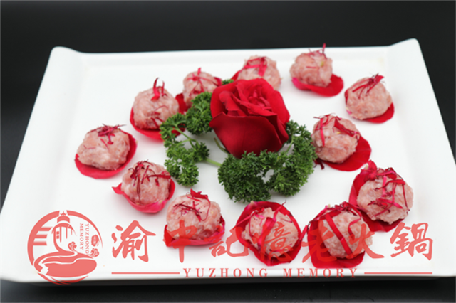 特色老火锅品牌列出了几个开火锅加盟店的注意事项