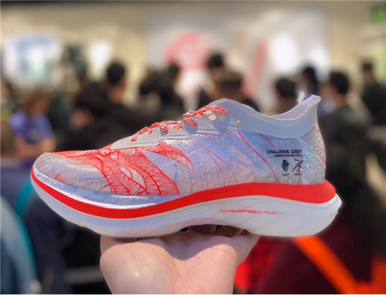 安踏有点意思！多款休闲鞋颜值高，新篮球鞋霸气侧漏，设计有提高