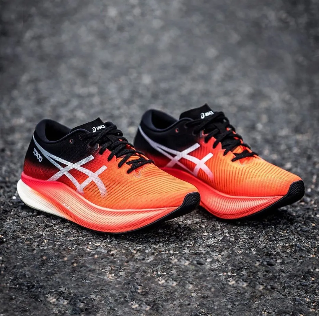 行走的中流砥柱！一篇教你ASICS跑鞋怎么选