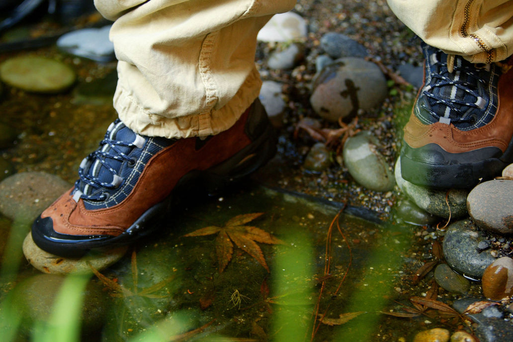下雨也不怕，这几个国际品牌的防水徒步鞋是真好看