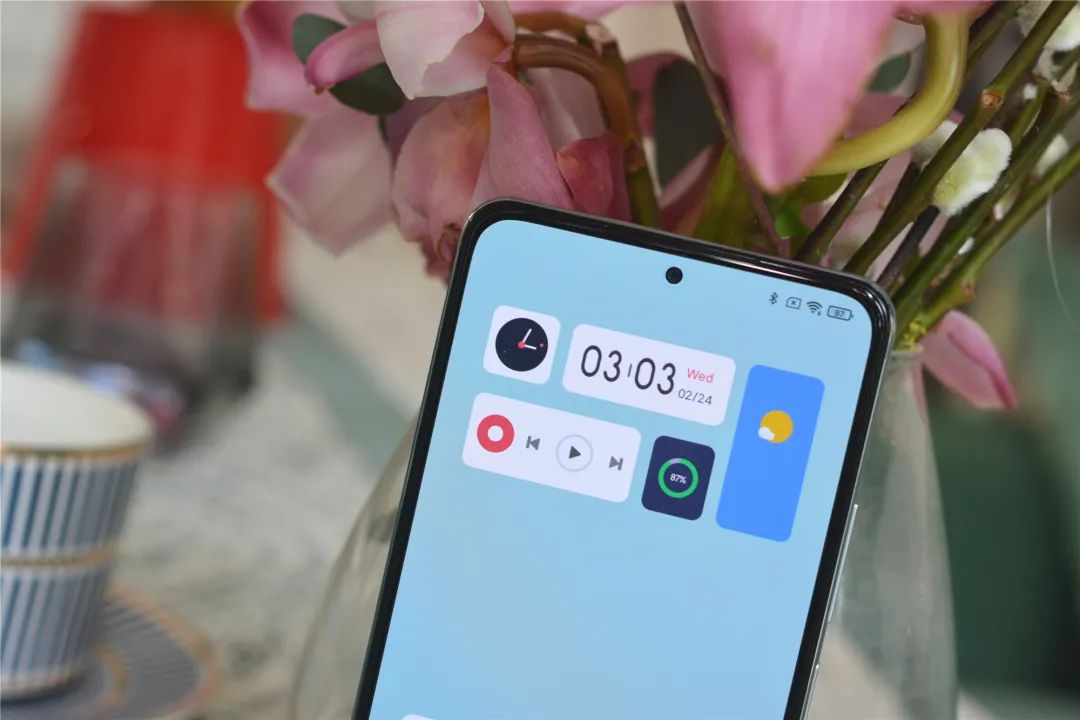 买手机能省则省，4款性价比超高的千元机，帮你把钱花在刀刃上