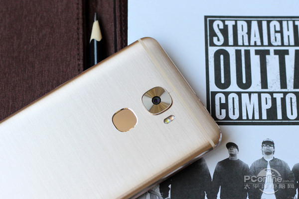 乐视乐Pro3长测：这丝滑的质感也是没谁了