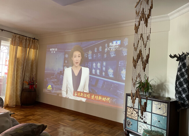 投影用激光光源也挺好，两款爱普生激光投影机降价，最低4199元