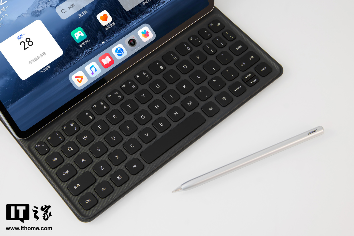 华为 MatePad 11 评测：HarmonyOS 2 加持，平板不仅仅是平板