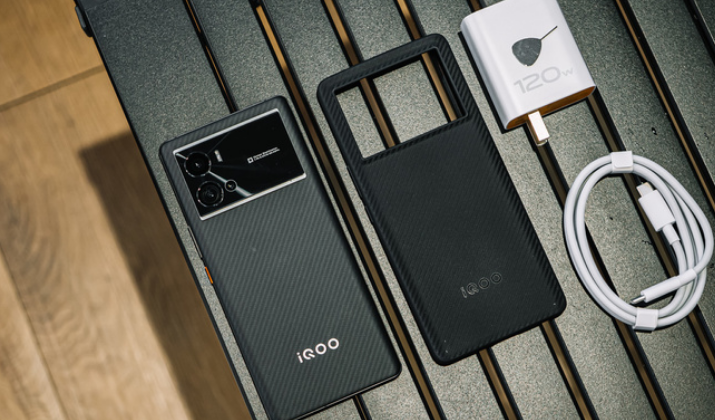 可以闭眼买的旗舰机，顶级做工+超高颜值，这三款不容错过