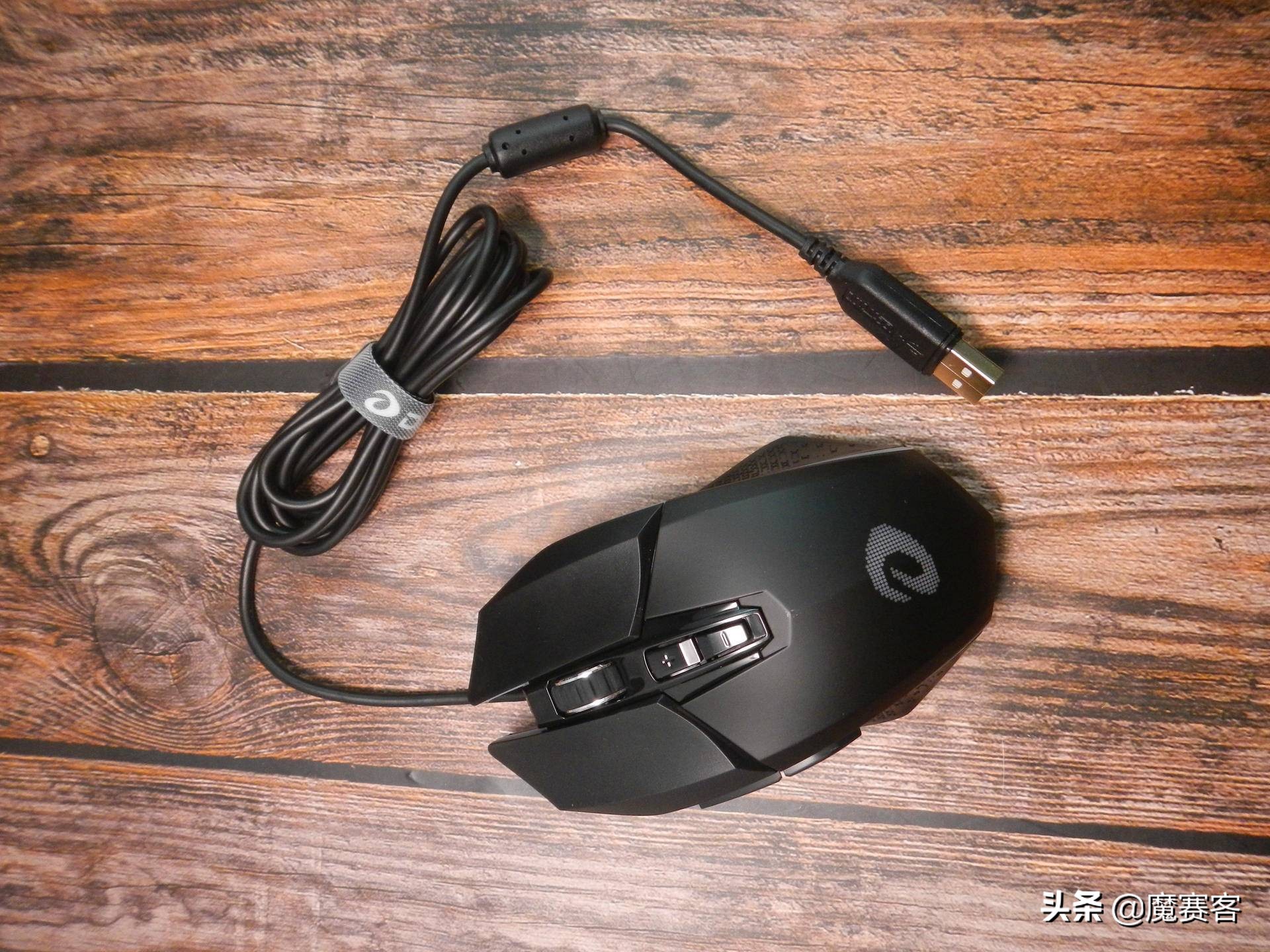 喜入达尔优牧马人EM915 KBS机械鼠标