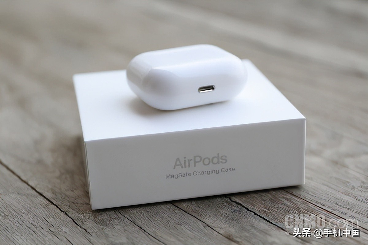 AirPods 3评测：这是一款佩戴体验更舒适的AirPods