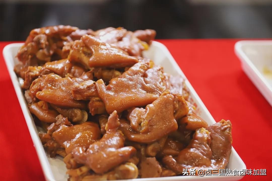 现在加盟卤菜连锁品牌都会有哪些保障呢？