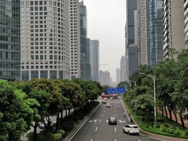 一加5评测：8GB运存性能怪兽，还有双摄加持