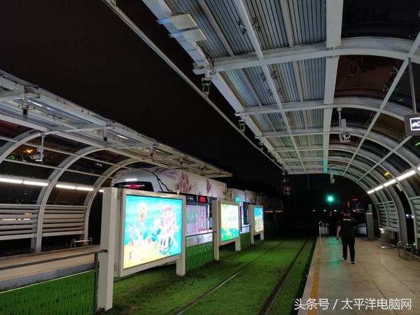 一加5评测：8GB运存性能怪兽，还有双摄加持