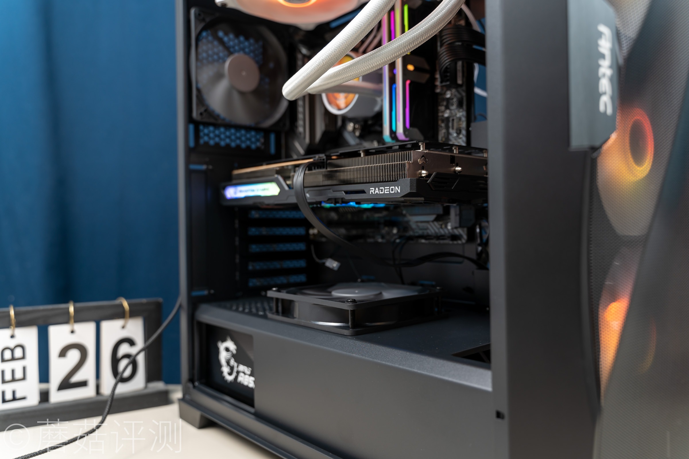 颜值出众，散热给力、华擎RX6600XT幻影电竞PGD显卡 评测