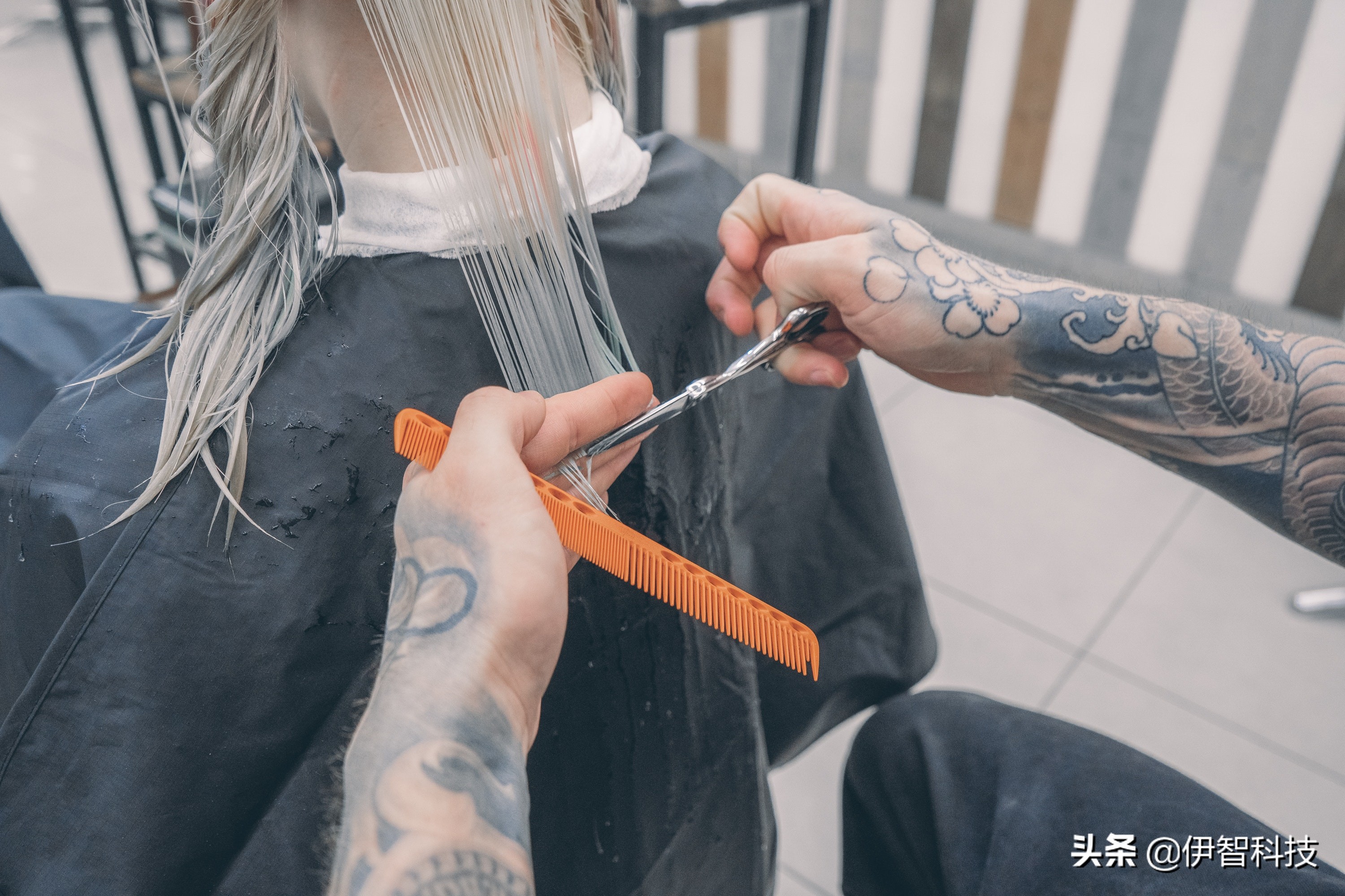 美发店收银管理系统怎么选择？伊智软件美发收银系统好不好用？