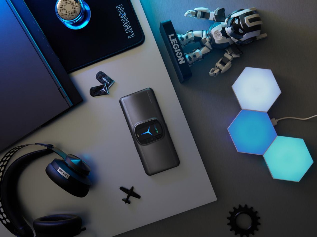 新电竞旗舰亮相，联想拯救者Y90电竞手机正式发布首发价3999元起