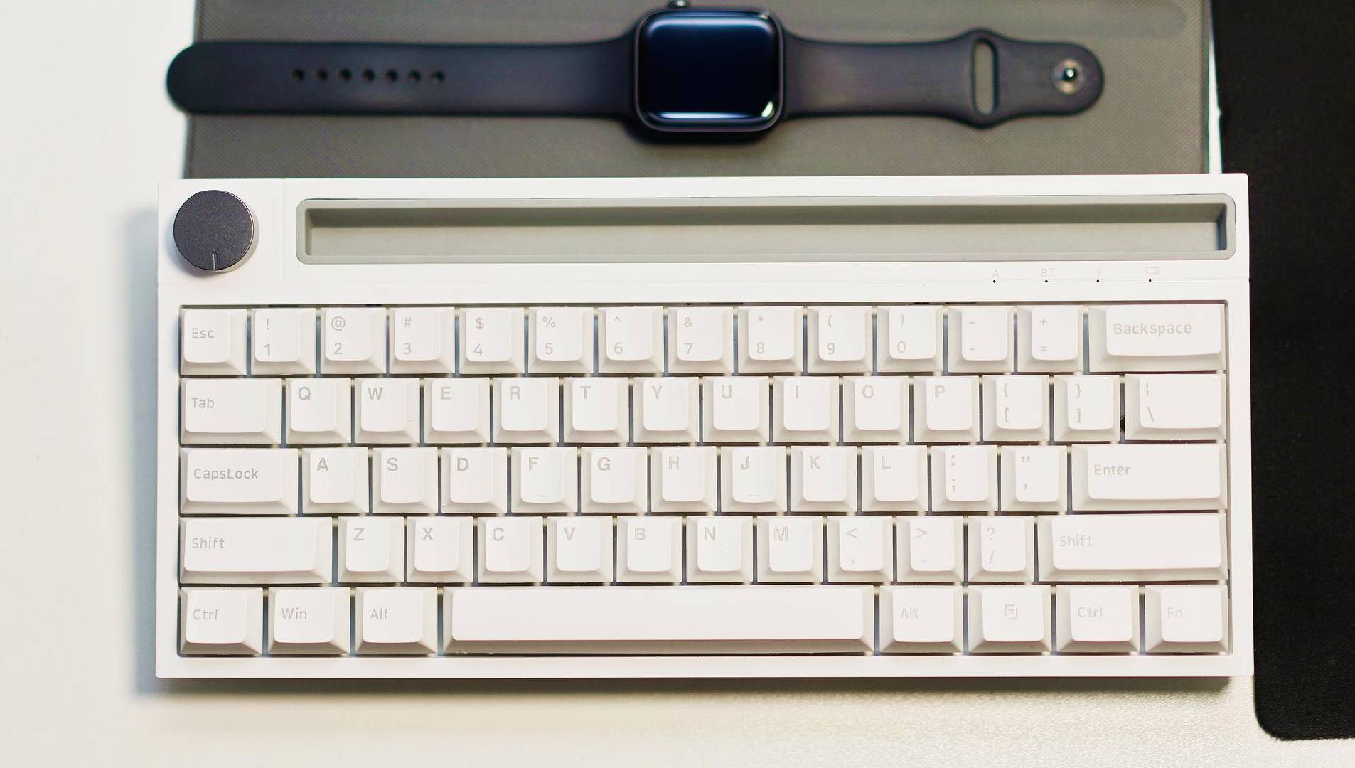 iPad的好助手，移动办公新方式，黑爵K620T提升码字效率