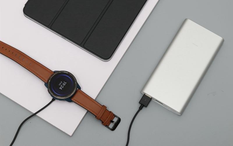 小米新品充电宝评测：三口同时输出，最大输出功率为22.5W