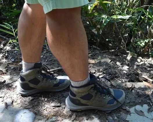 Merrell迈乐的登山鞋怎么样？第一次穿出去测评会有什么惊喜？