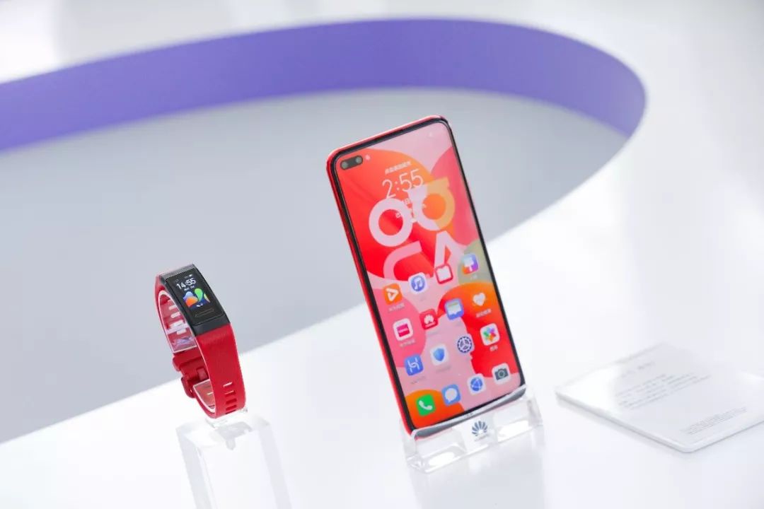 一个手环，完成你所有需求！华为手环 4 Pro 详细评测