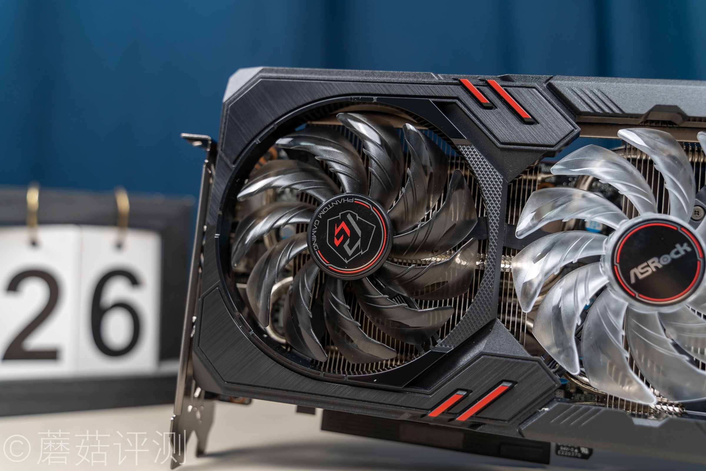 颜值出众，散热给力、华擎RX6600XT幻影电竞PGD显卡 评测