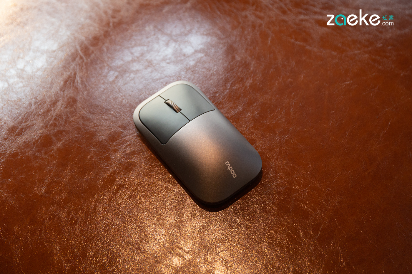 雷柏 M700 无线鼠标：是稳重的商务派，也是性价比之选