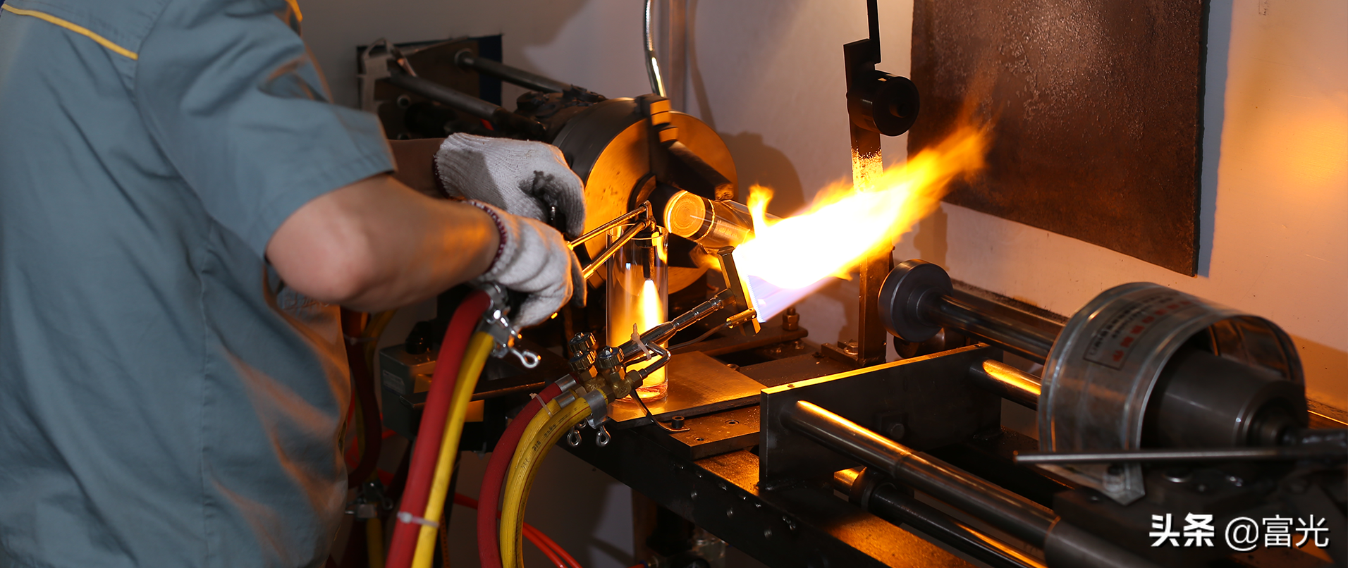 富光玻璃杯全系产品为何坚持采用高硼硅玻璃材质？