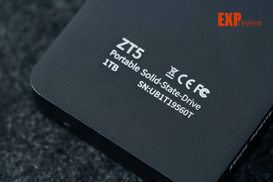 朗科ZT5 1TB移动固态硬盘评测：将内置高端SSD的性能体验随身携带
