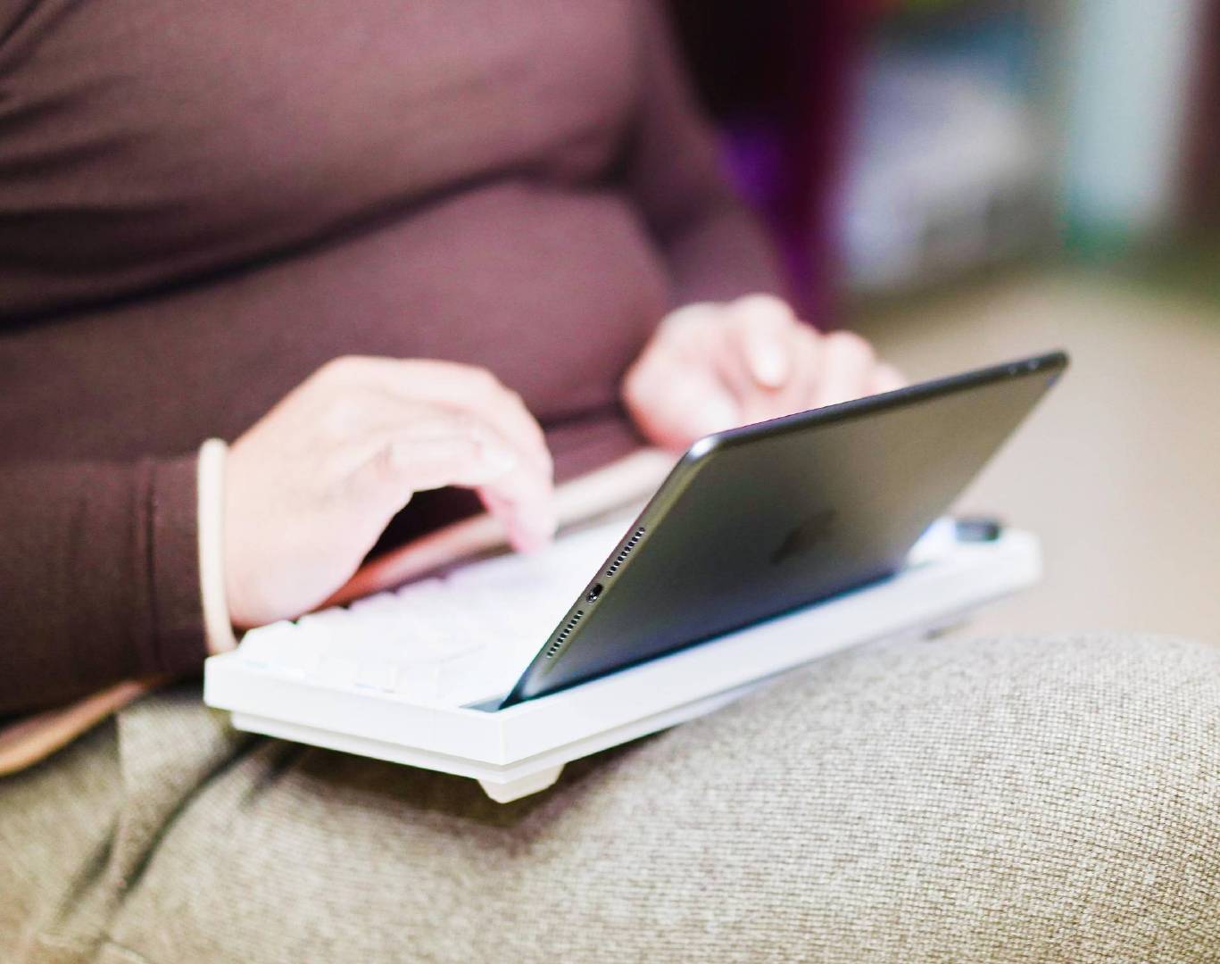 iPad的好助手，移动办公新方式，黑爵K620T提升码字效率