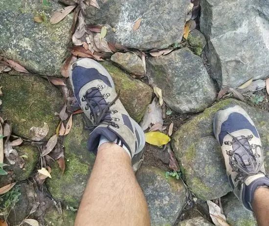 Merrell迈乐的登山鞋怎么样？第一次穿出去测评会有什么惊喜？