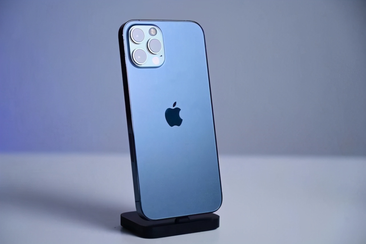 可以闭眼买的旗舰机？顶级做工+超高颜值，发烧友最爱这三款