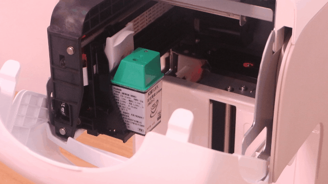 将爱印在美食上，映美拉花打印机让你大胆说出爱，传递真情与感动