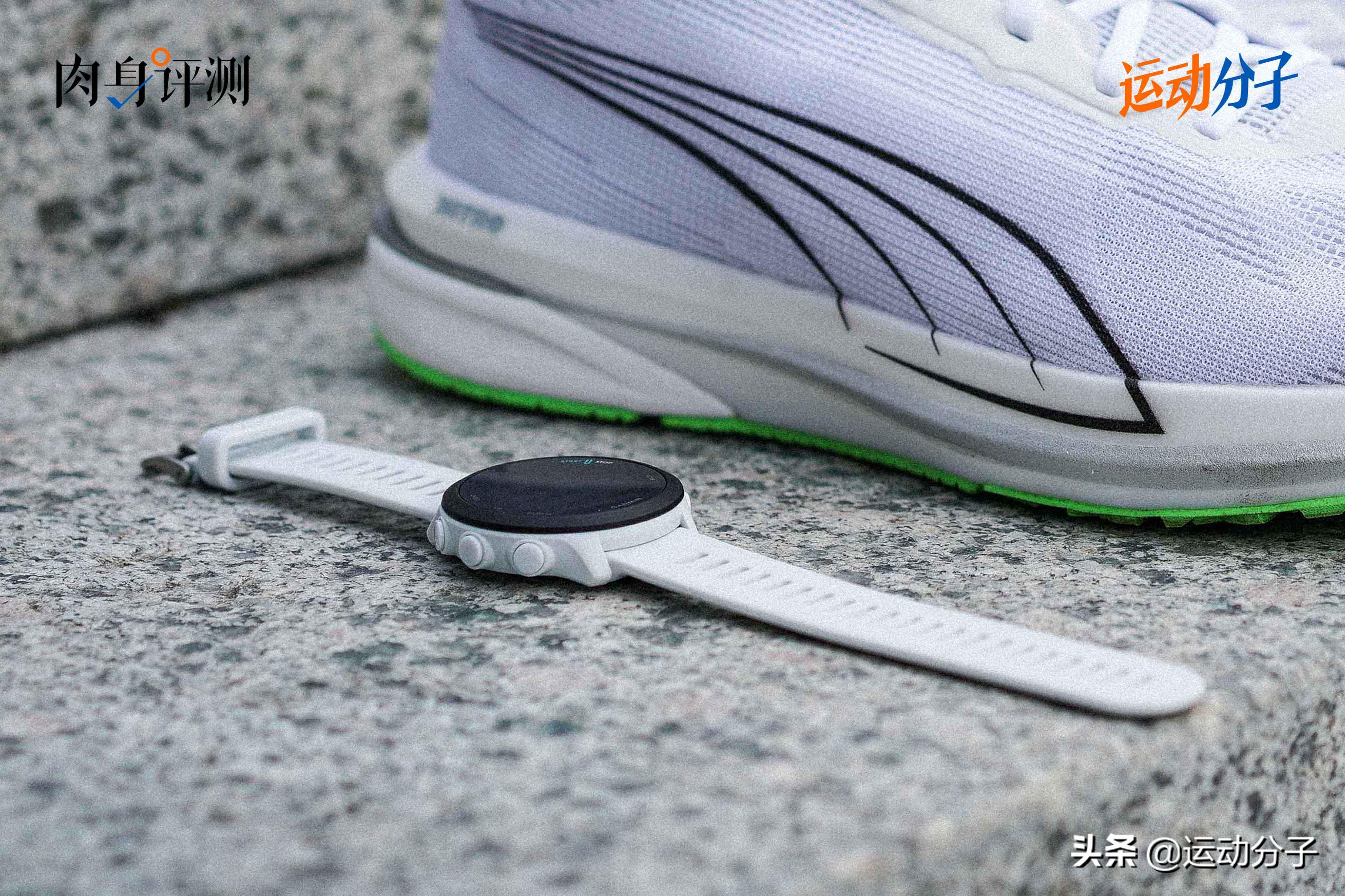 佳明Forerunner 158：跑步手表“机王”235的接班人，可靠也实在