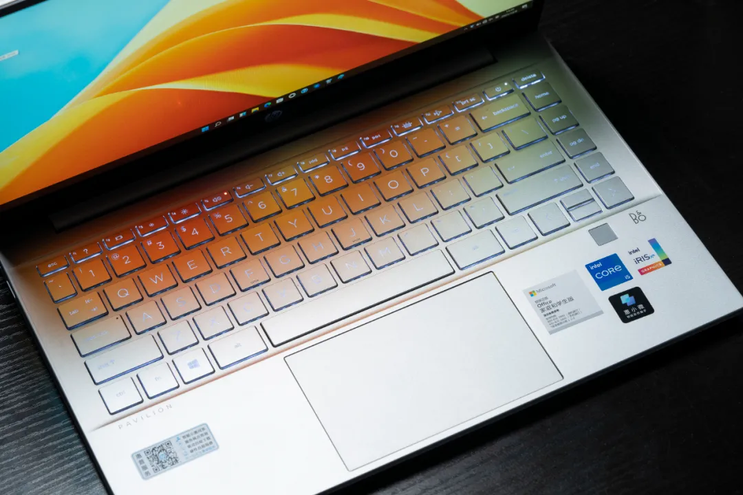 点名率颇高的惠普星14测评：颜值高，使用体验是亮点