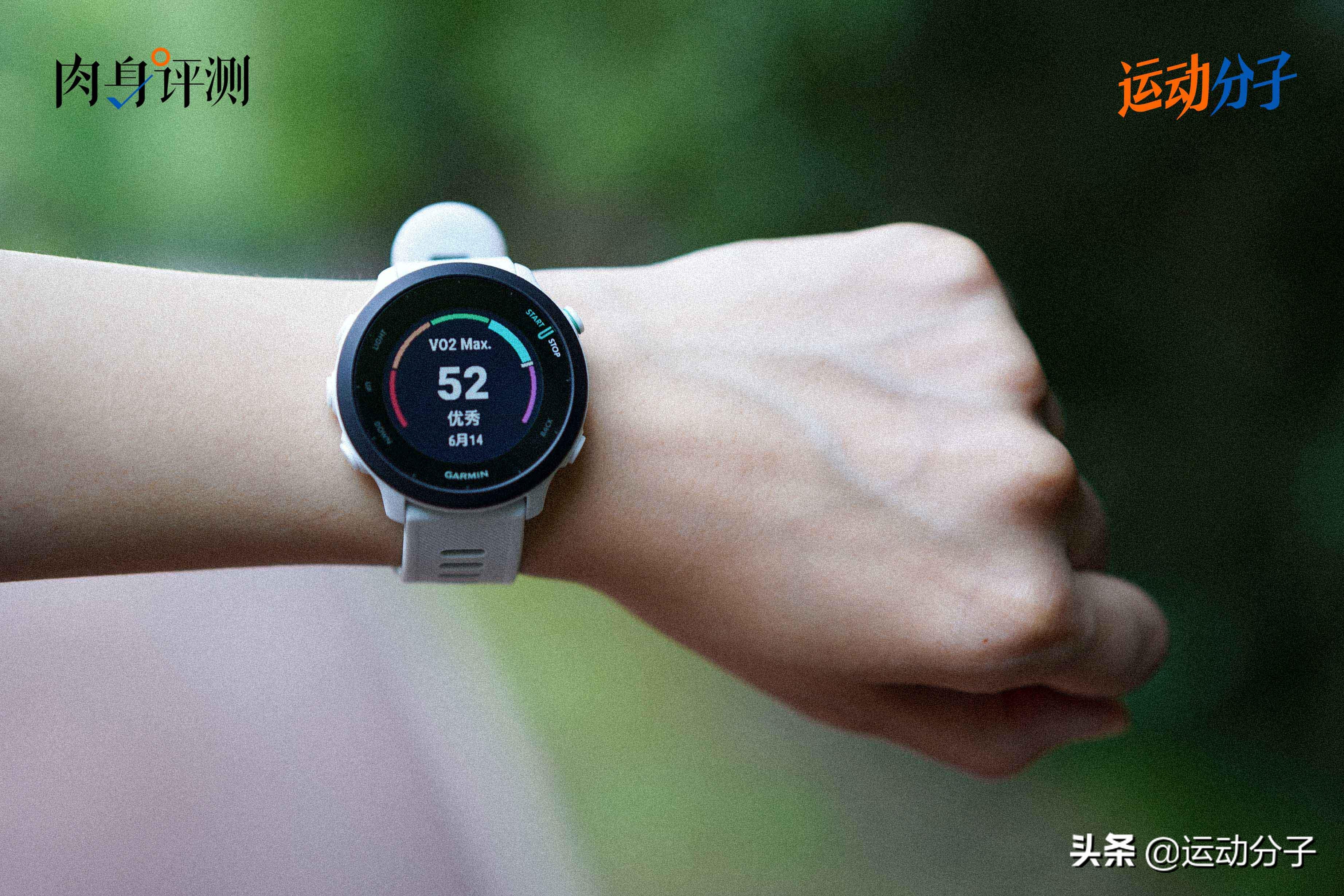 佳明Forerunner 158：跑步手表“机王”235的接班人，可靠也实在