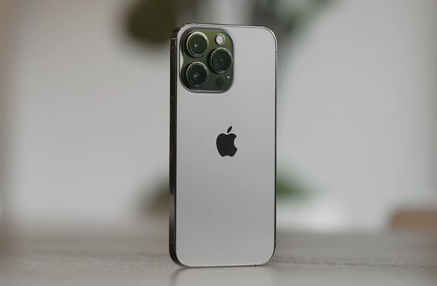 抛开情怀不谈，用了十几部手机后，我为什么还是选择苹果？