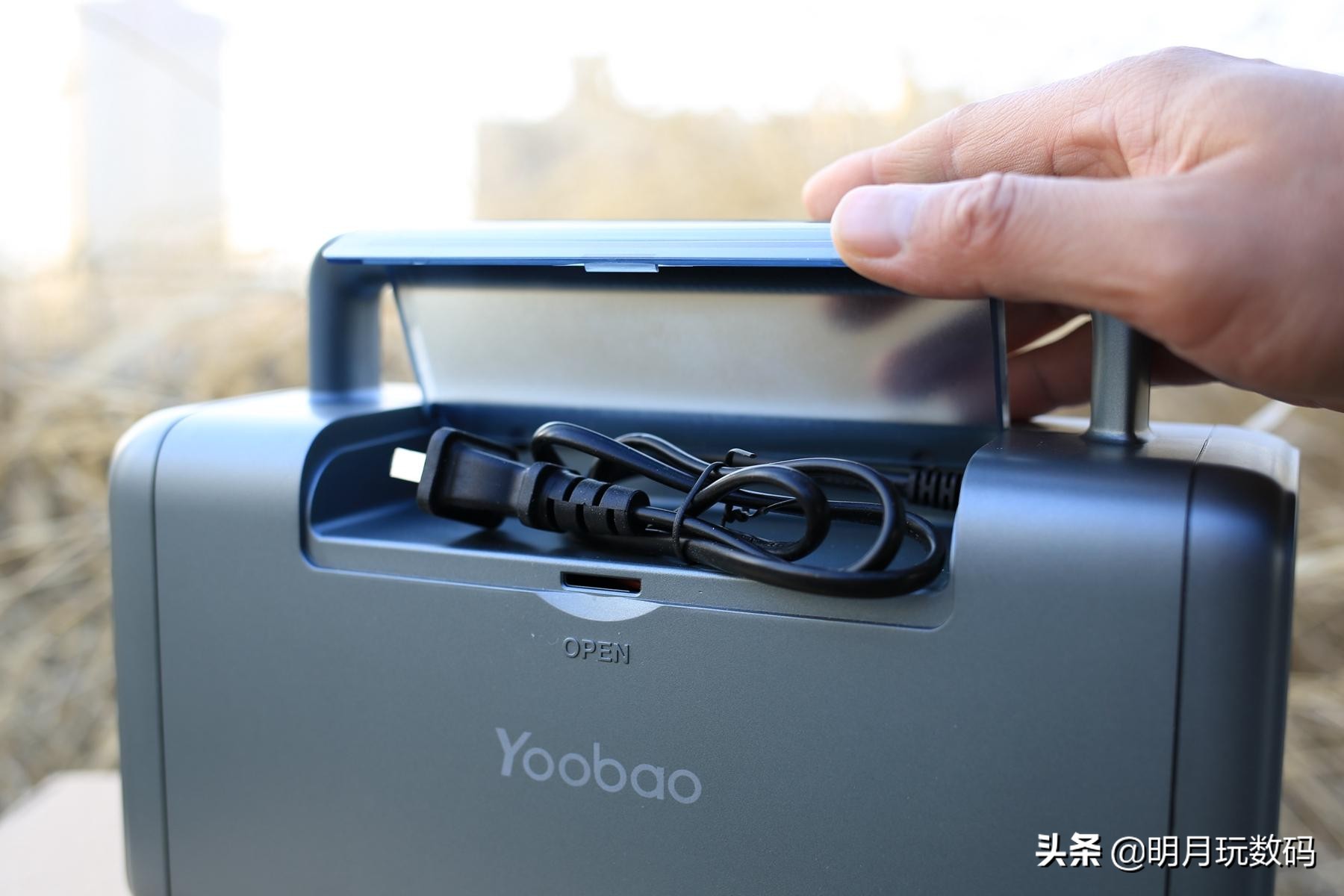 轻松解决户外用电，羽博EN300WLPD户外电源（开箱篇）