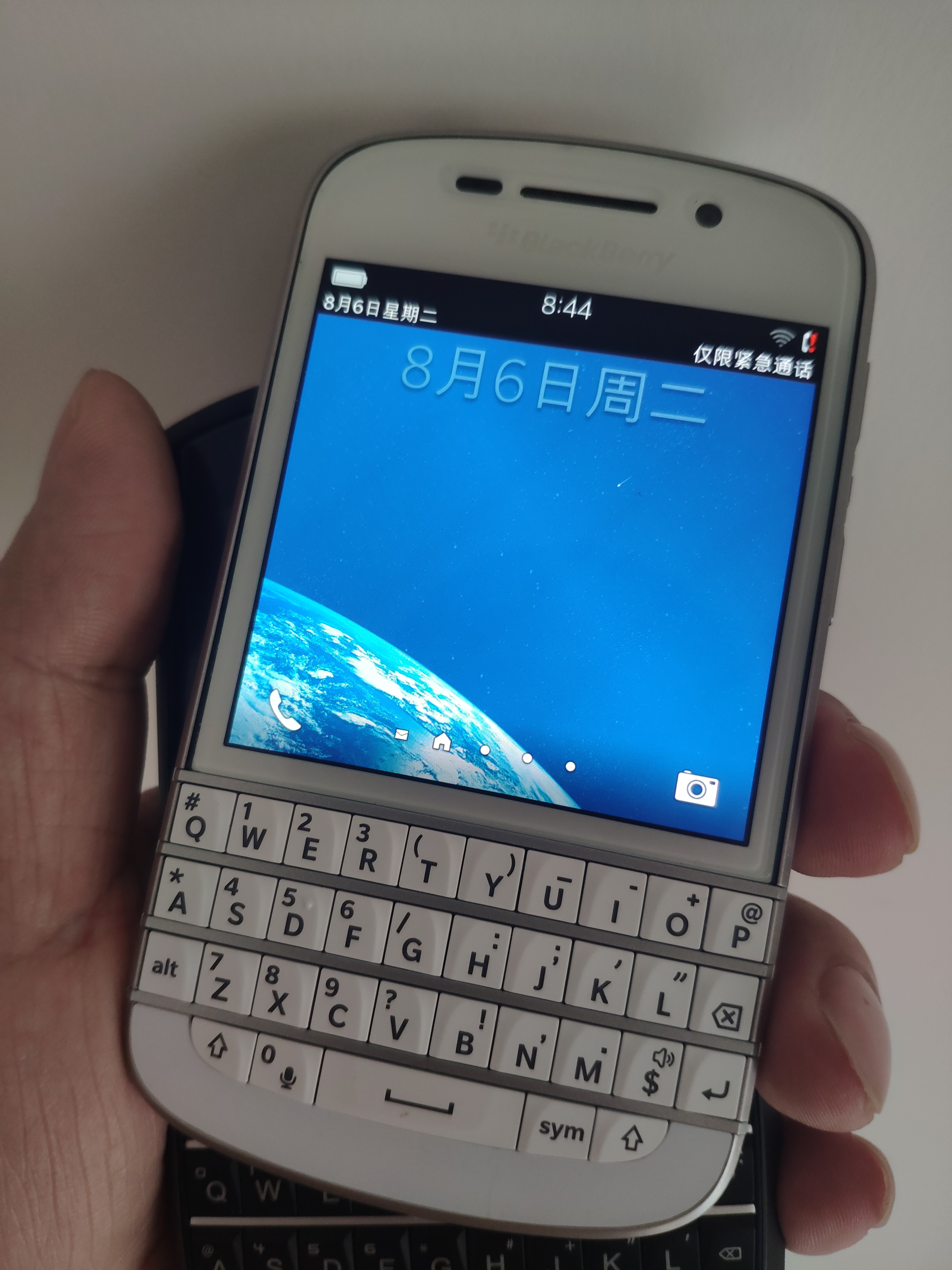 黑莓手机热门机型展示介绍（KEY2, PASSPORT, Q20...）