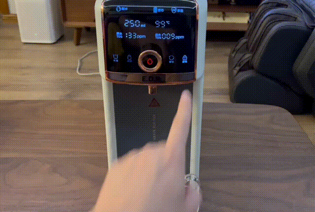 台式净饮一体机火爆，你知道怎么选吗？宜盾普、碧云泉净饮机横评