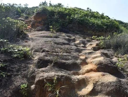 Merrell迈乐的登山鞋怎么样？第一次穿出去测评会有什么惊喜？