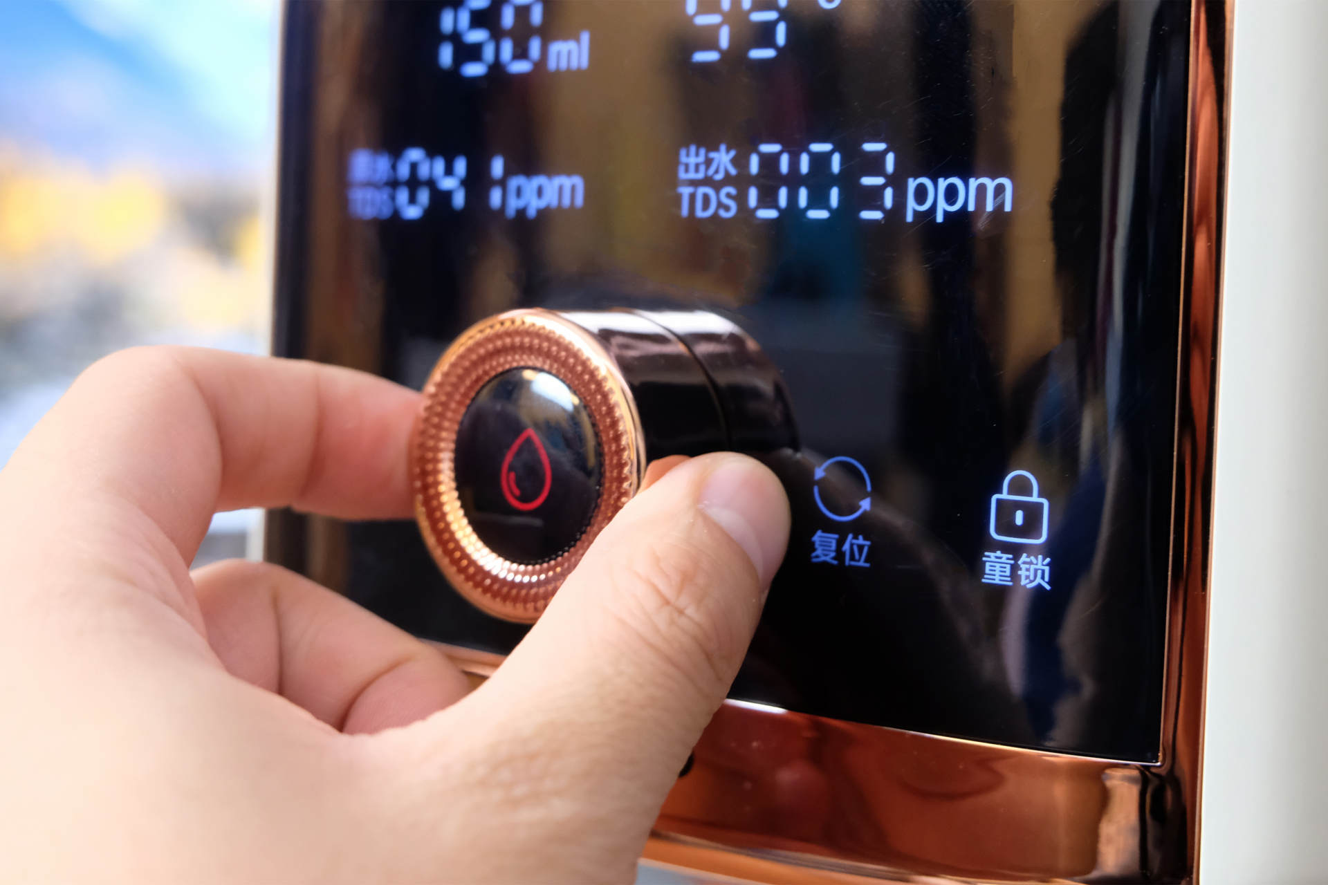 台式净饮一体机火爆，你知道怎么选吗？宜盾普、碧云泉净饮机横评