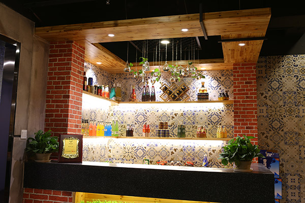 木桶喷泉火锅生意好做吗，御品轩用口碑征服你的心