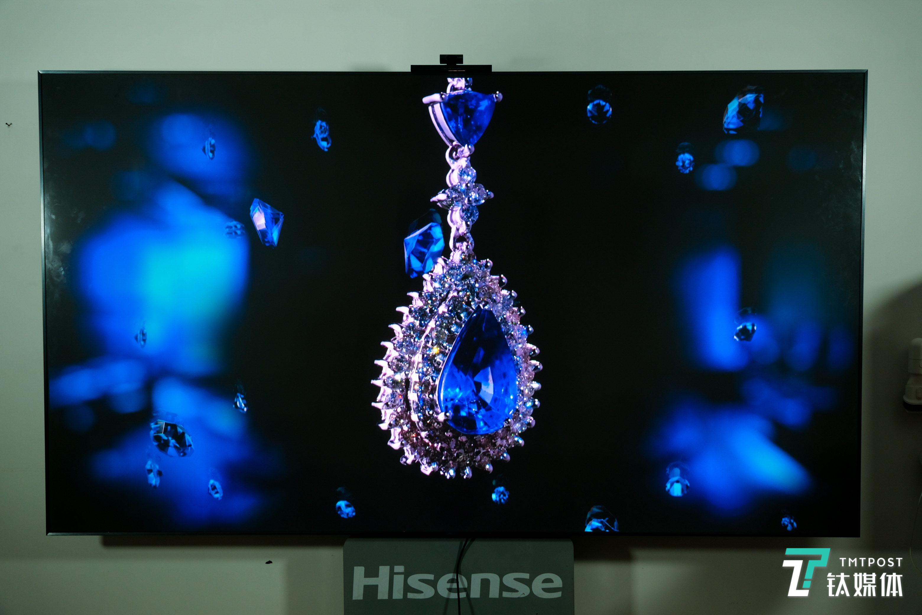 海信100L9F激光电视评测：百寸巨幕变得触手可及