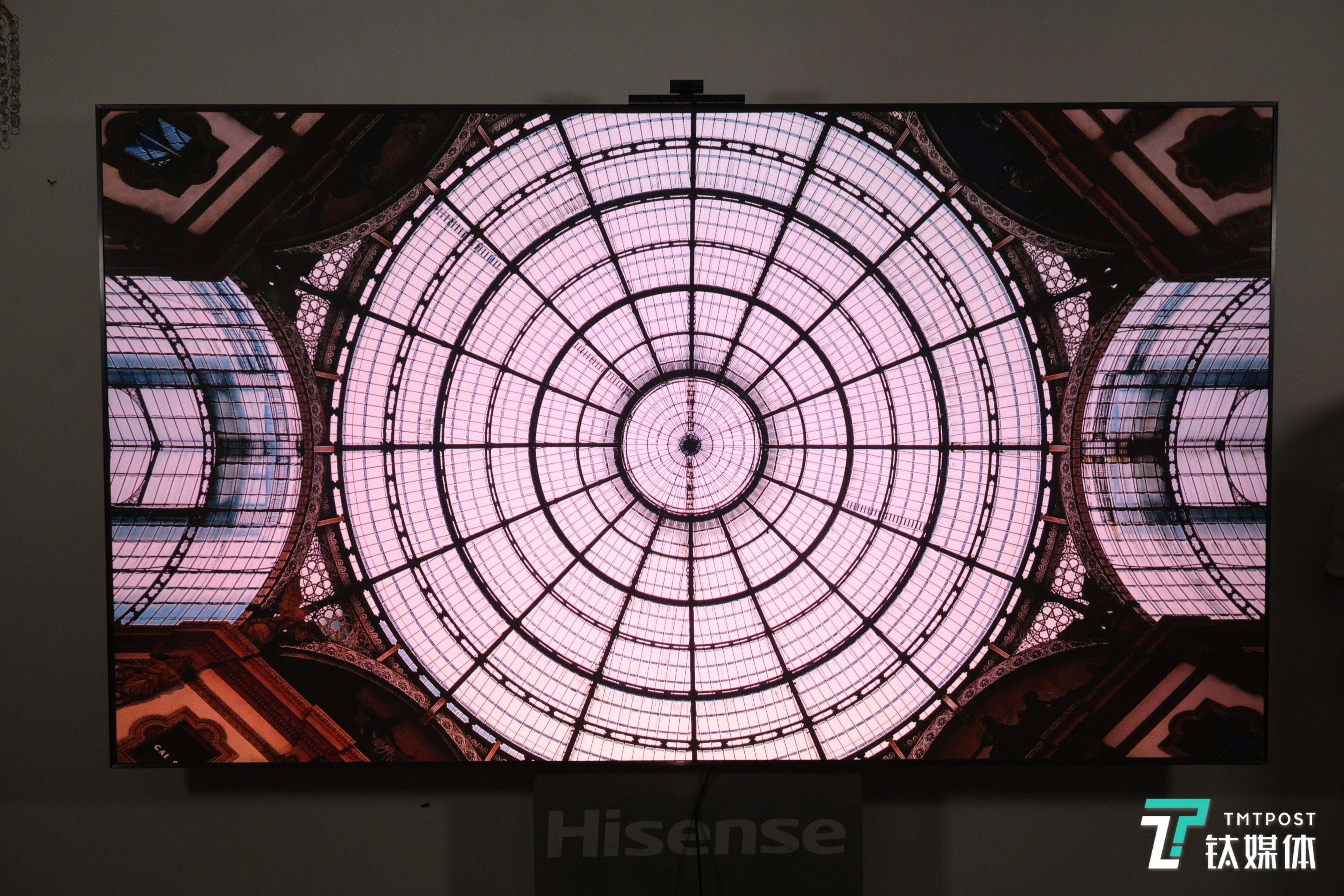 海信100L9F激光电视评测：百寸巨幕变得触手可及