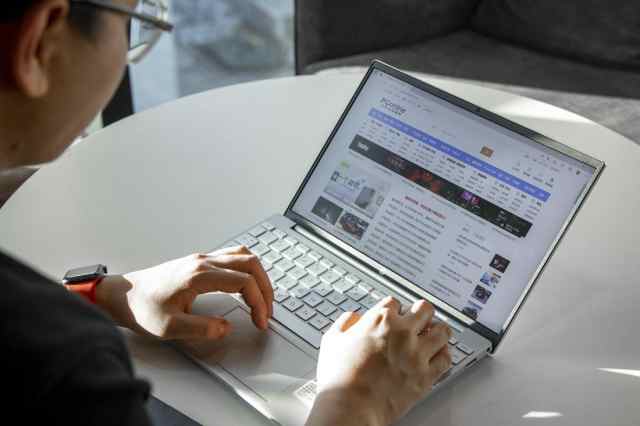 以为高分辨率就是轻薄本的全部 看到惠普星13 Air的屏幕素质我被打脸了