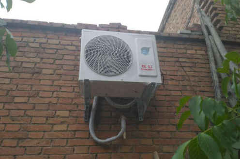 长虹壁挂式空调测评：安静出风不打扰，精准控温的炎夏救星