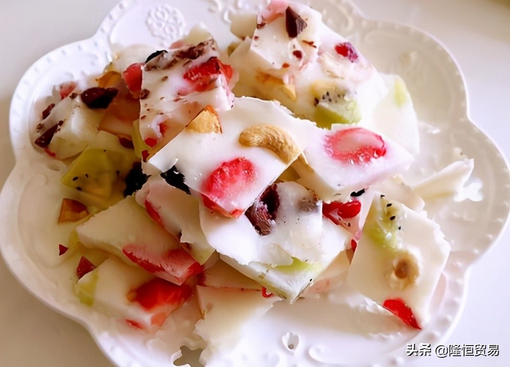 夏天你怎么可以错过这个机会呢！酸甜凉爽解暑利器——炒酸奶