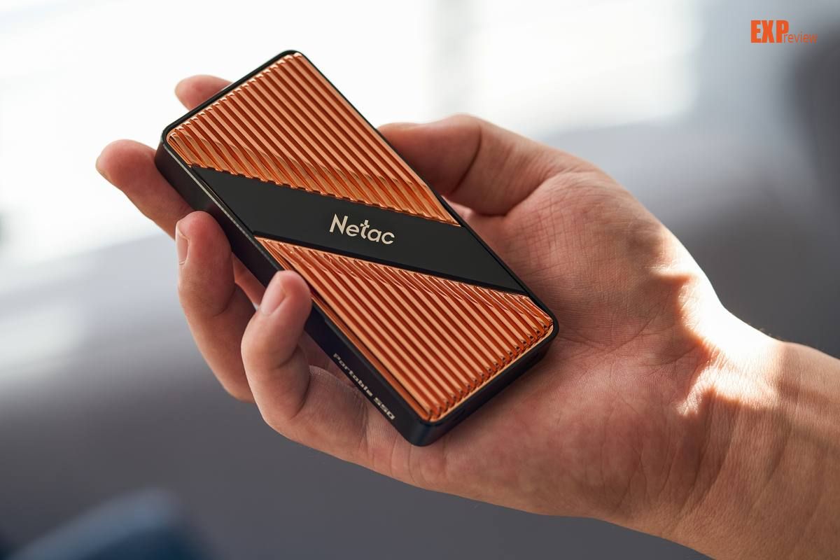 朗科ZT5 1TB移动固态硬盘评测：将内置高端SSD的性能体验随身携带