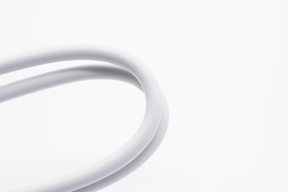 既支持100W PD快充又支持120W私有快充，小米新款超级快充CC线拆解